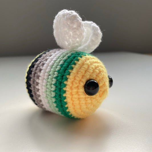 Aromantic Crochet Bee